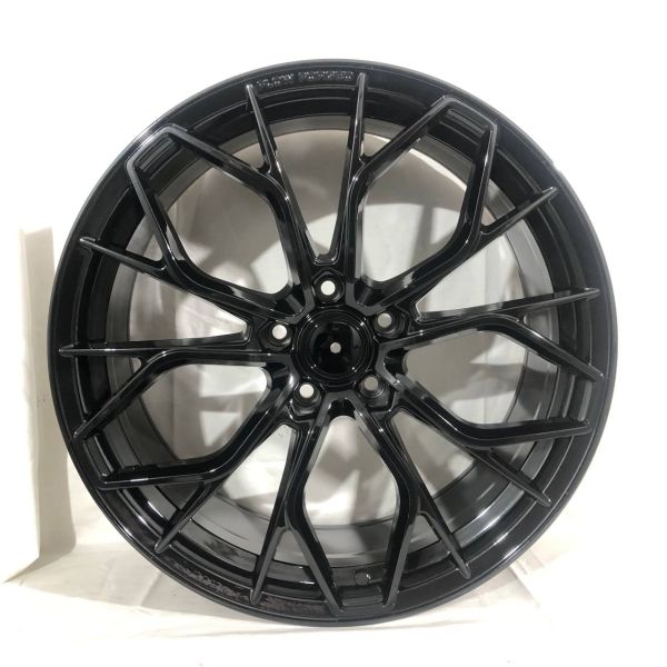 FA832	R20 8,5J	ET35	5x120	74,1	GLOSS BLACK