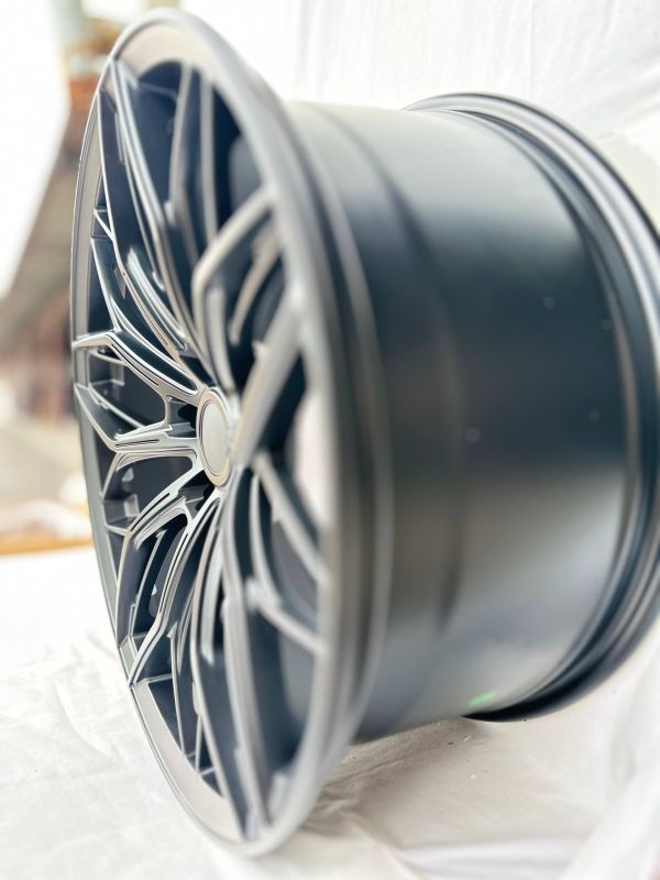 FA796	R20 9J	ET30	5x120	64,1	Matte Black