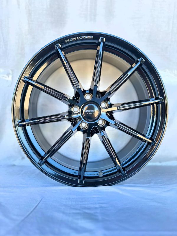 F9834	R19 8,5J	ET35	5x112	66,6	GLOSS BLACK
