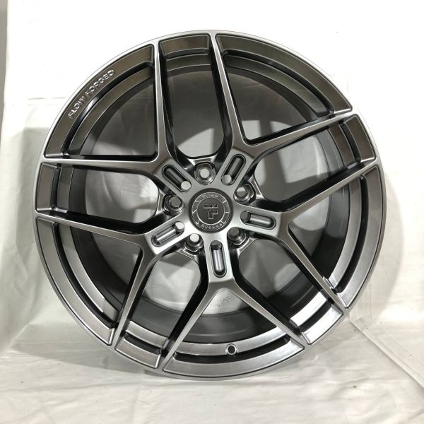 F9833	R19 9,5J	ET35	5x112	66,6	Hyper Black