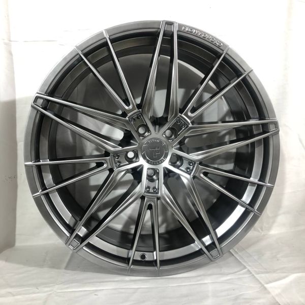 F9830	R19 8,5J	ET35	5x112	66.6 HYPER BLACK