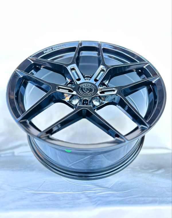 F8833	R18 8J	ET35	5x114,3	73,1 GLOSS BLACK