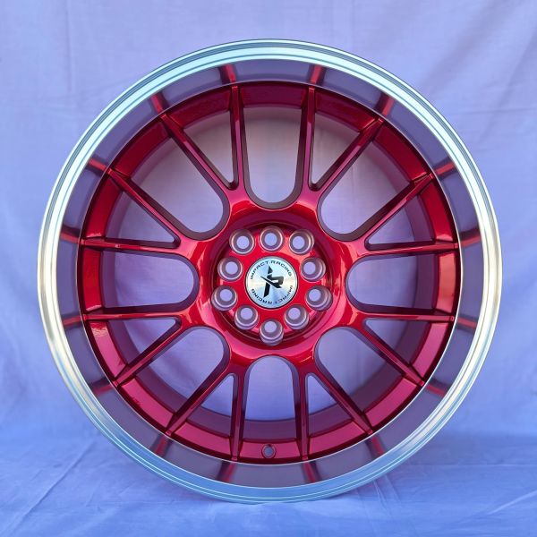 0414	R18 8J	5x100 / 5x114,3	ET38	73,1 	Candy Red Machined Lip
