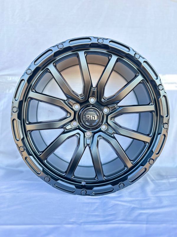 6141	R20 9,5J	6x139,7	ET20	106,1 	Black Matt