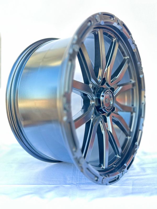 6141	R20 9,5J	6x139,7	ET20	106,1 	Black Matt