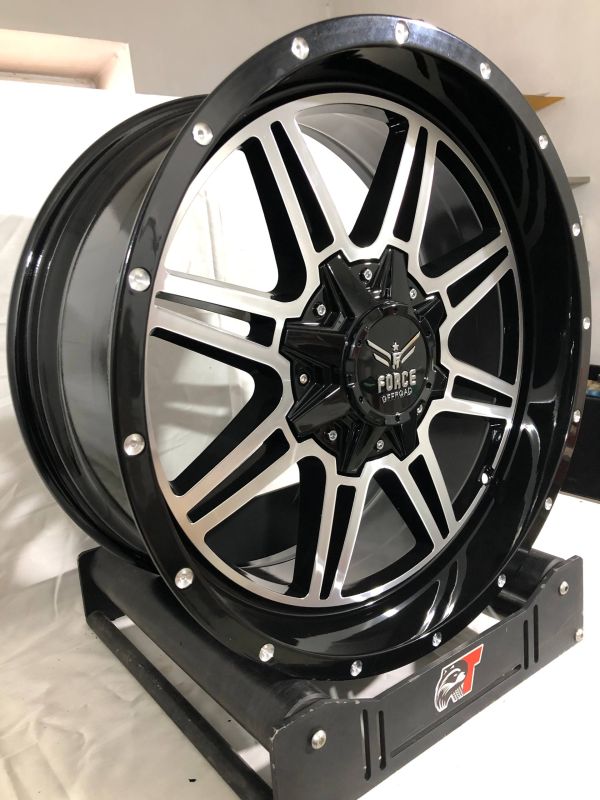 8081	R20 9J	6x139,7	ET0	77,8 	GLOSSY BLACK SILVER SCREW