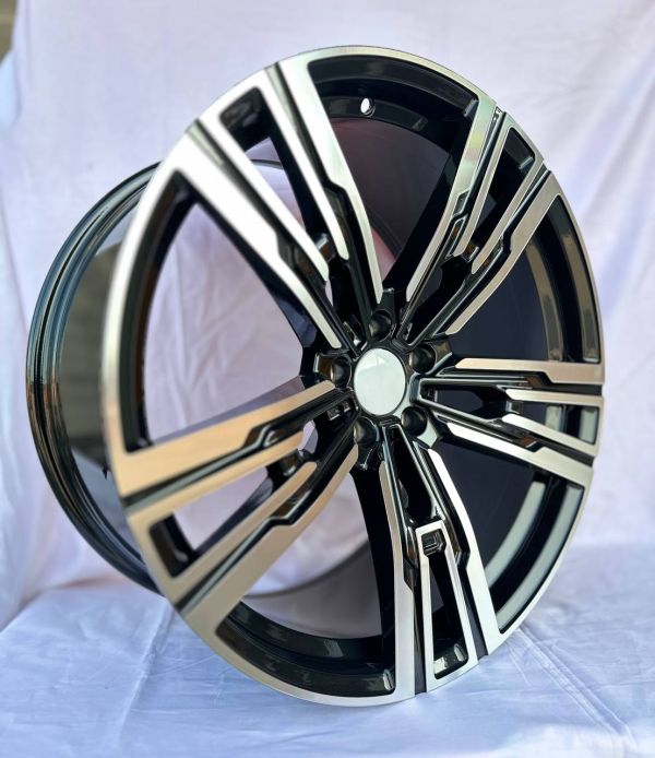 K5661	R21 10J	5x112	ET35	66,6 	BLK/MF