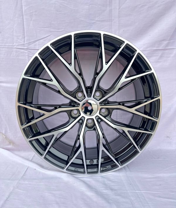 0387	R18 8J	5x114,3	ET40	67,0 	bmf