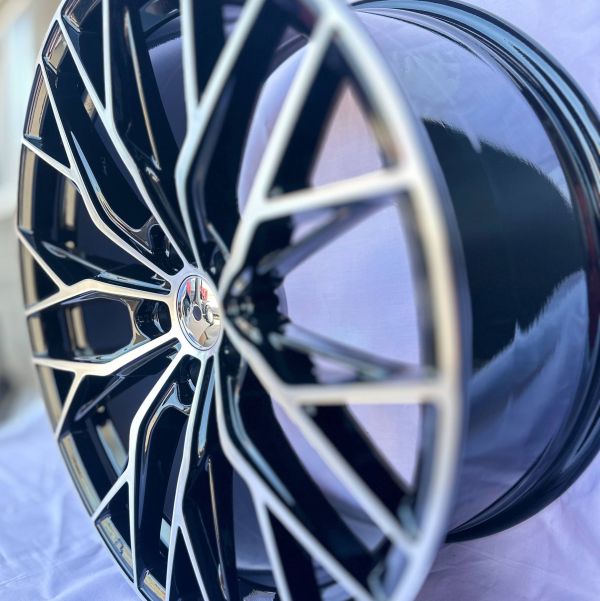 0387	R19 8,5J	5x108	ET40	65,1 	BKF