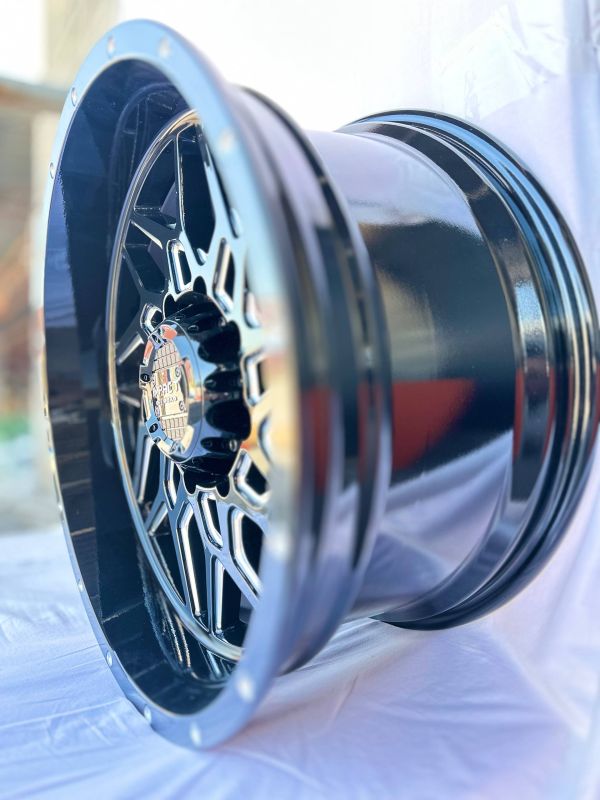 0327	R20 10J	8x180	ET-19	125,2 	Gloss Black Milled