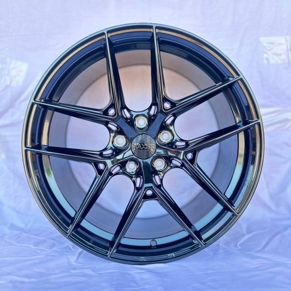 6130	R19 10J	5x120	ET40	72,6 	BL