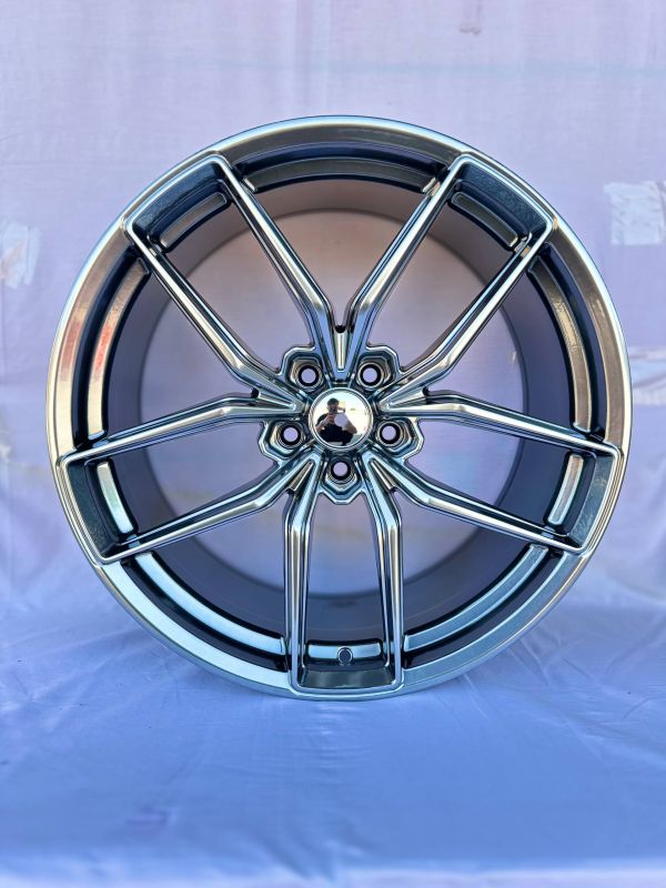 5605	R20 9J	5x112	ET35	73.1	HYPER BLACK