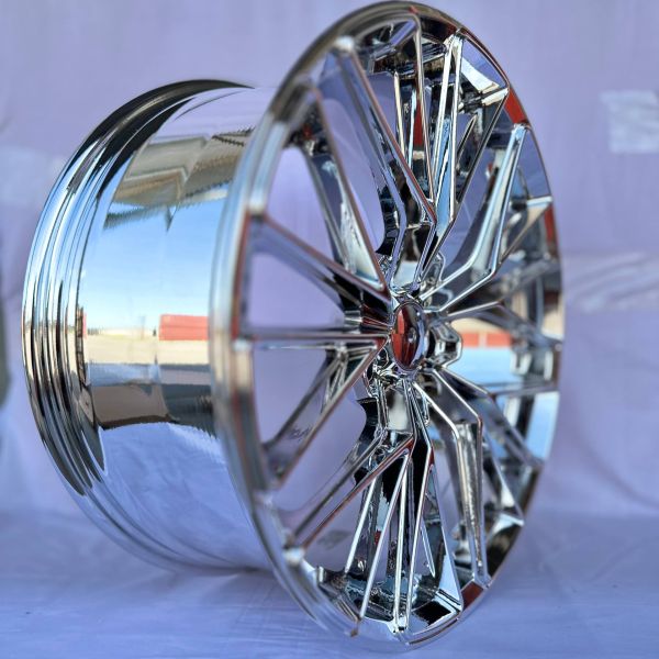 0376	R19 8,5J	5x112	ET35	73,1 	VC CHROME