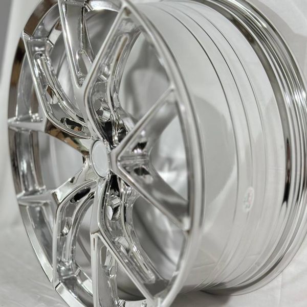 YF5888	R20 8,5J	5x120	ET35	72.56	VC CHROME