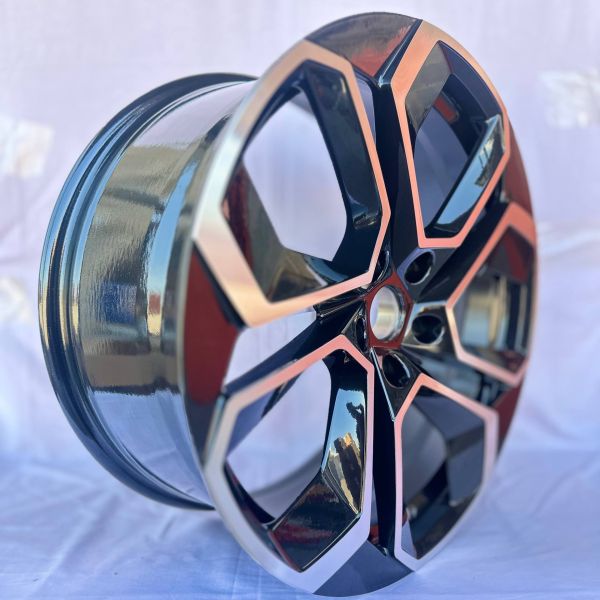 5561	R19 8,5J	5x112	ET45	57,1 	BMF