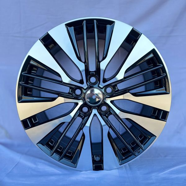 0195	R18 7,5J	5x114,3	ET45	60,1 	black machine