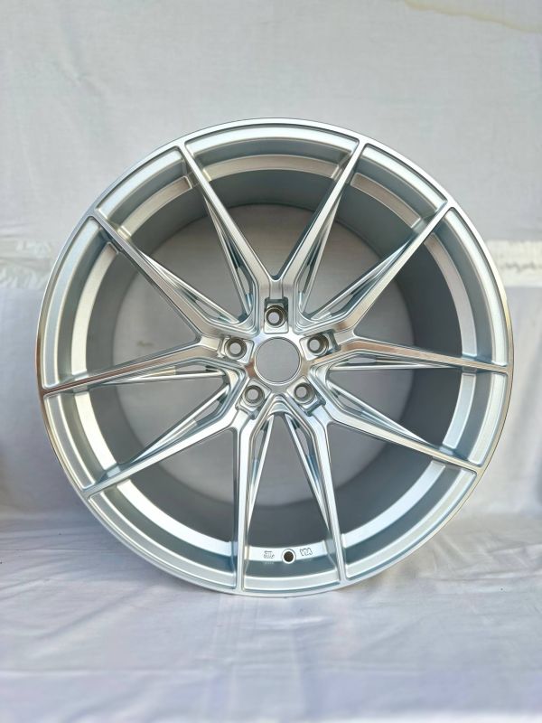 5559	R20 10J	5x112 / 5x114,3 ( 5x113,1 )	ET35	73,1 	MS