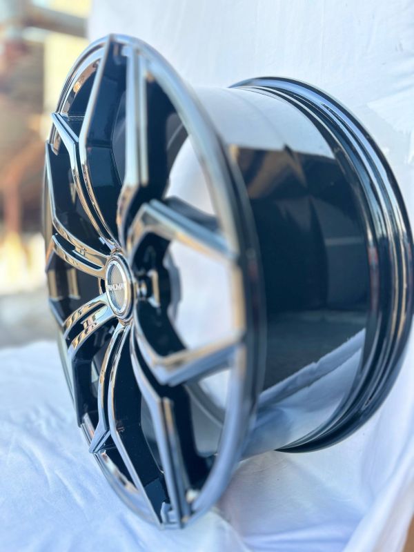 6120	R20 8J	6x139,7	ET46	92,4 	BLACK