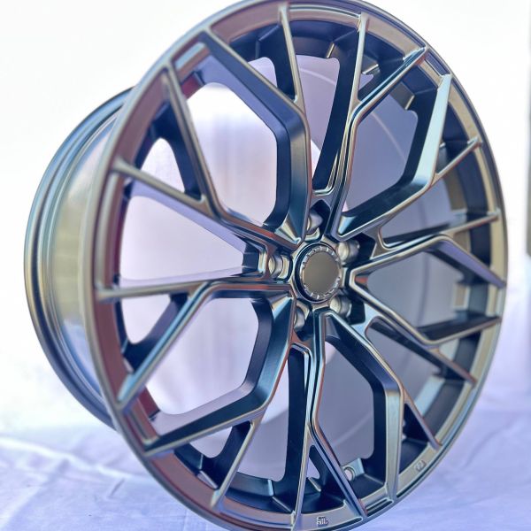 5558	R19 8,5J	5x112 / 5x114,3 ( 5x113,1 )	ET30	73,1 	MAT BLACK