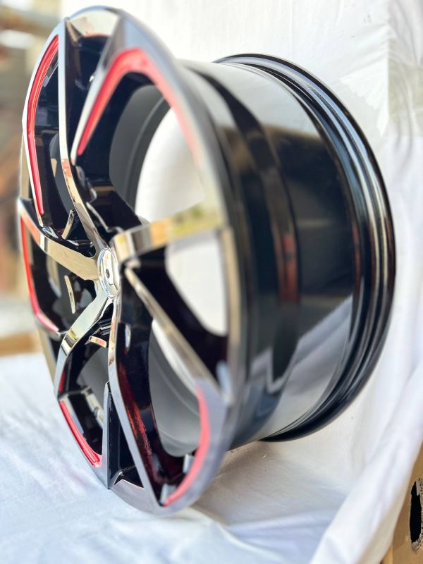 5464	R20 7,5J	5x105	ET30	73,1 	black+red