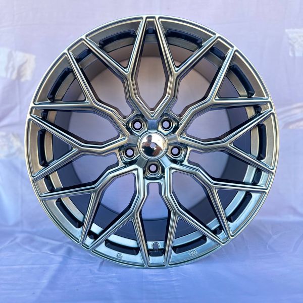 0319	R19 9,5J	5x114,3	ET40	73,1 	HB