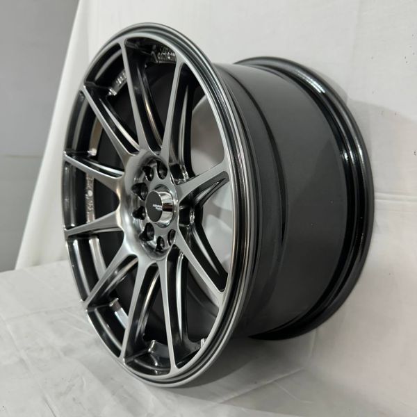 0051	R17 8J	5x108 / 5x112 / 5x114,3 ( 5x113 )	ET35	73,1 	hyper black