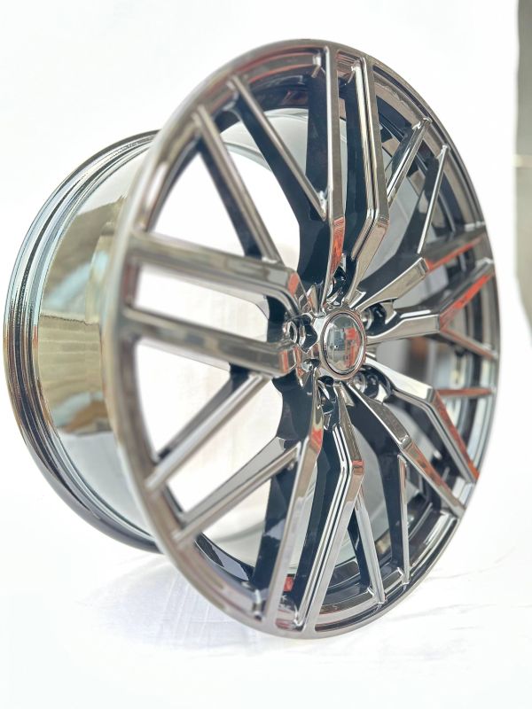 0211	R20 8,5J	5x130	ET45	71,6 	Gloss Black