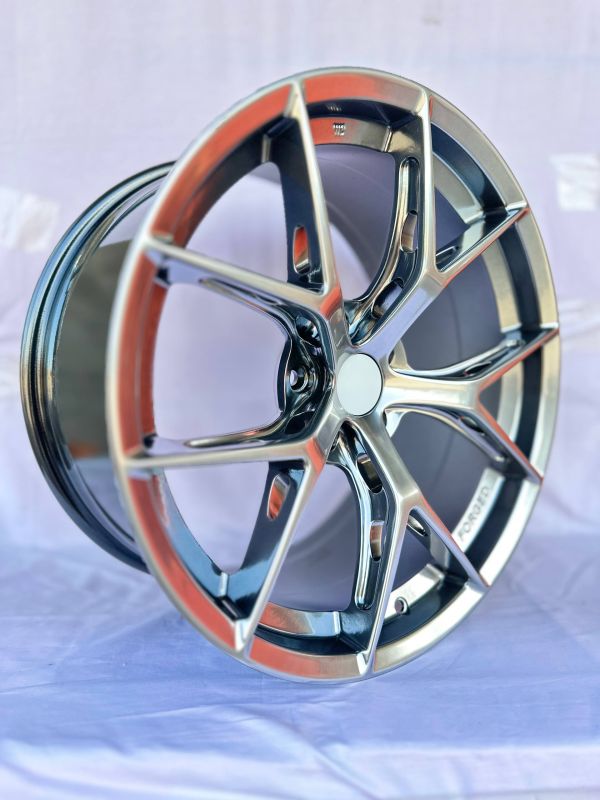 5423	R19 9,5J	5x114,3	ET35	67,1 	HB