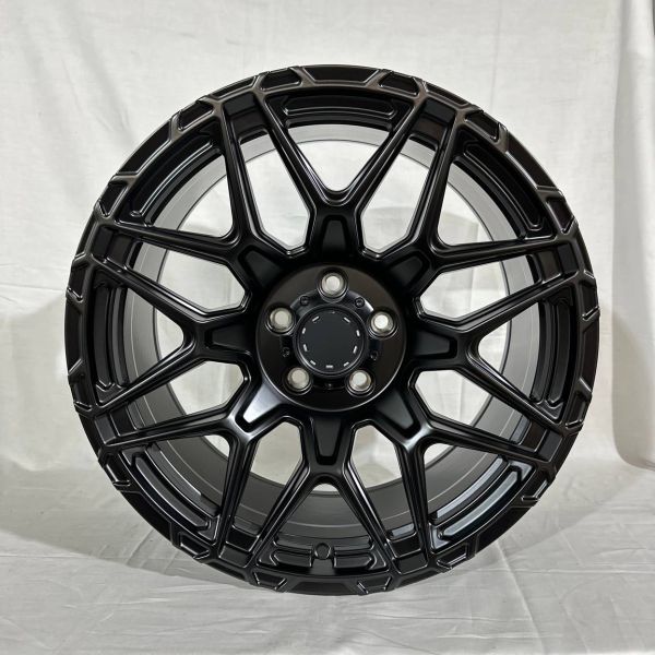 XF223	R18 8,5J	ET20	73.1	5x108	MATTE BLACK