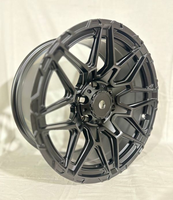 XF223	R18 8,5J	ET0	110.1	6x139,7	MATTE BLACK