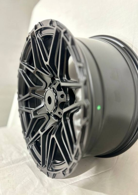 XF223	R18 8,5J	ET0	110.1	6x139,7	MATTE BLACK