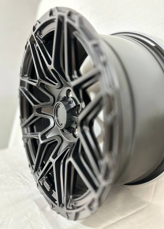 XF223	R17 8,5J	ET25	110	5x150	MATTE BLACK