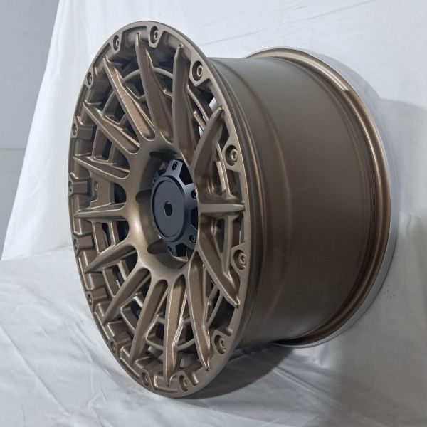 XF056	R18 8,5J	ET0	110.1	6x139,7	SAND BRONZE
