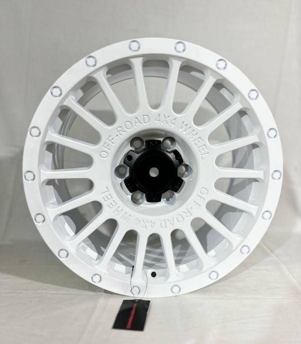 177206	R17 8,5J	ET0	110	6x139,7	WHITE
