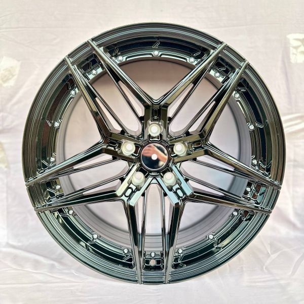 XF007	R19 8,5J	ET30	72.6	5x120	BLACK+CR
