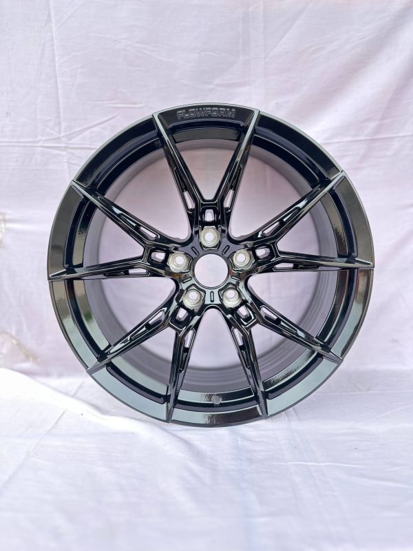 XF050	R18 8J	ET35	66.45	5x112	BLACK
