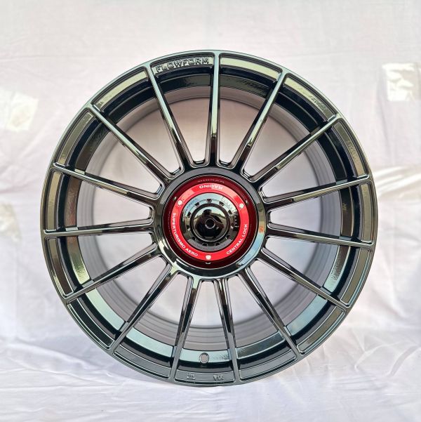 XF224 R19 8,5J ET30	72.56 5x120	BLACK