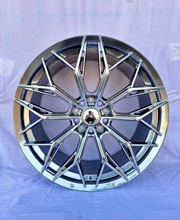 XF209 R19 8,5J ET35	73.1 5x108	HB