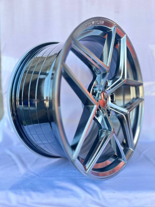 XF204 R19 8,5J ET30	72.56	5x120	HB
