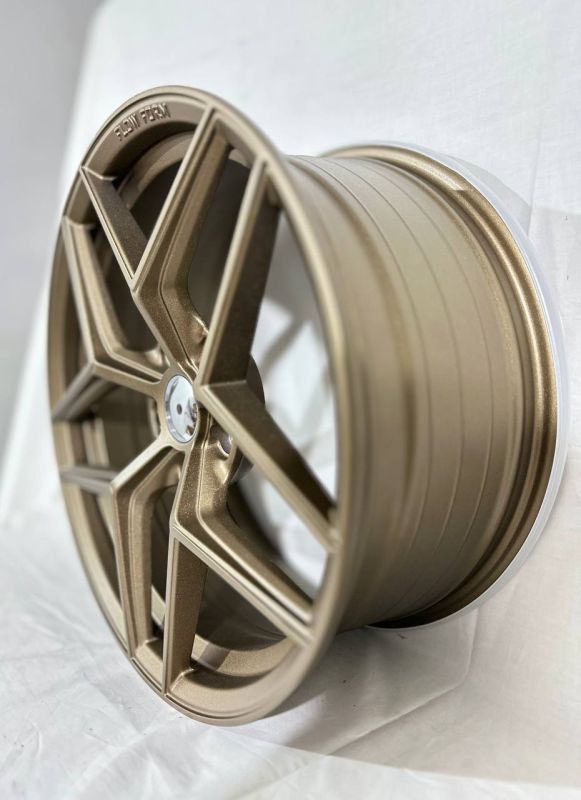 XF204 R19 8,5J ET35	66.56 5x112	SAND BRONZE
