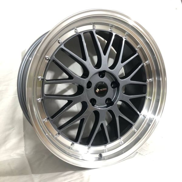 KS014 R20 9,5J ET35	5x114,3	73,1	HB