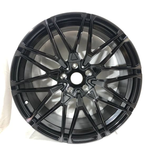 FA740 R20 10,5J	ET35 5x120	74,1	Black Machined Face+Black Oil
