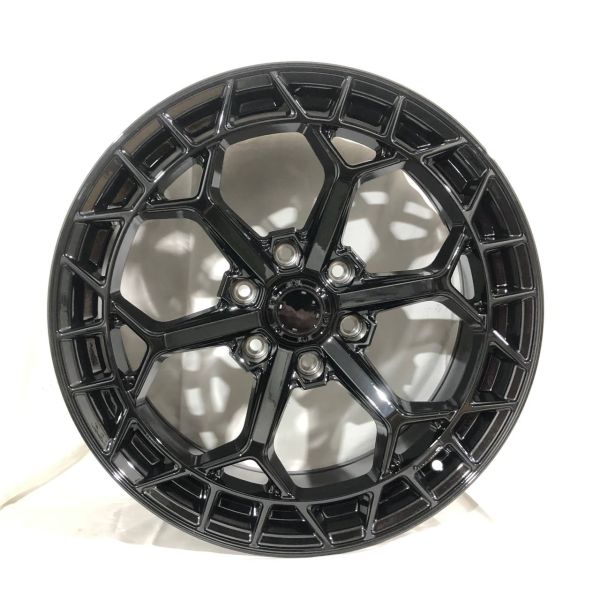 FA721 R20 9J ET20	6x139,7	93,1	Black