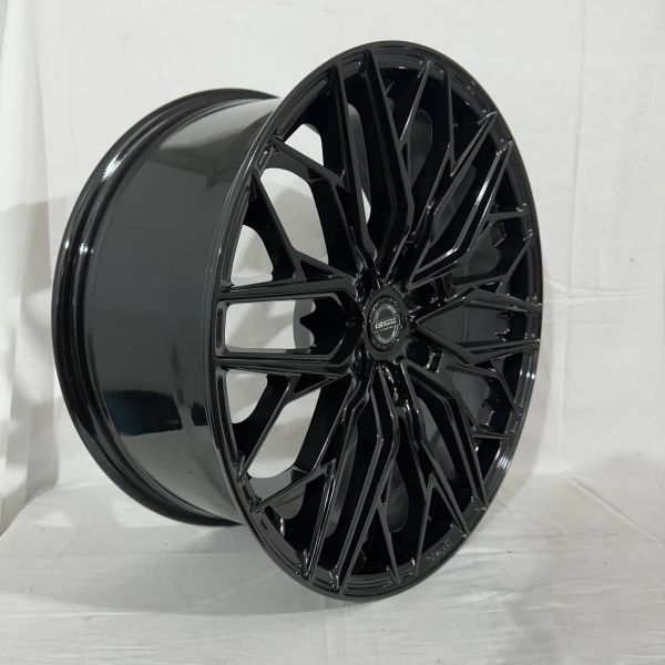 FA027 R20 9J ET15	6x139,7	106,1	Gloss Black