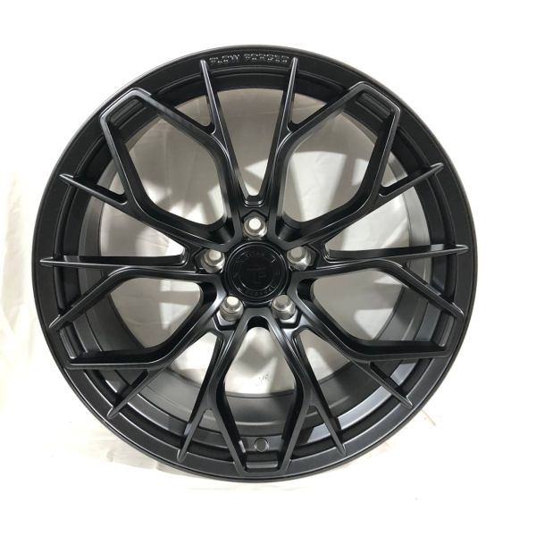 F9832 R19 8,5J ET35	5X112	66.6	SATIN BLACK