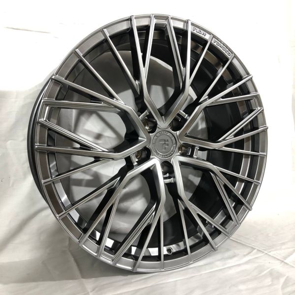 F9829 R19 8,5J ET30	5X120	72.6	HYPER BLACK