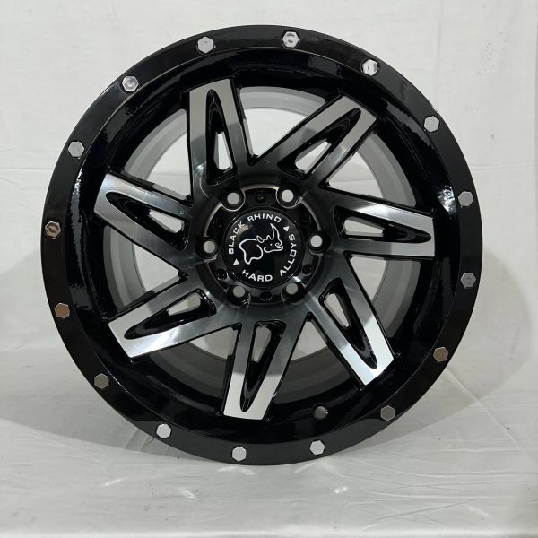 F5715 R15 10J ET-44	6x139,7	110,1	black machine face rivets milled / Cara negro mecanizado remaches fresados