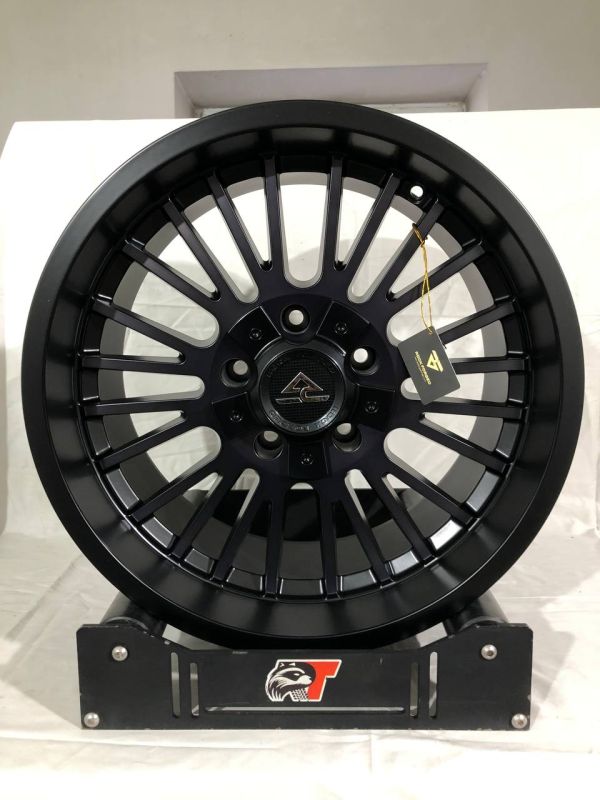 YF0456 DX609 R18 9J 5x127 / 5x135 ET0	87,1 	SATIN CLEAR MACHINED