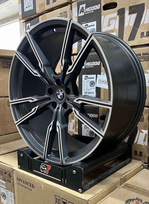 5171 R22 10,5J 5x112 ET35	66,6 	matt gunmetal machine face