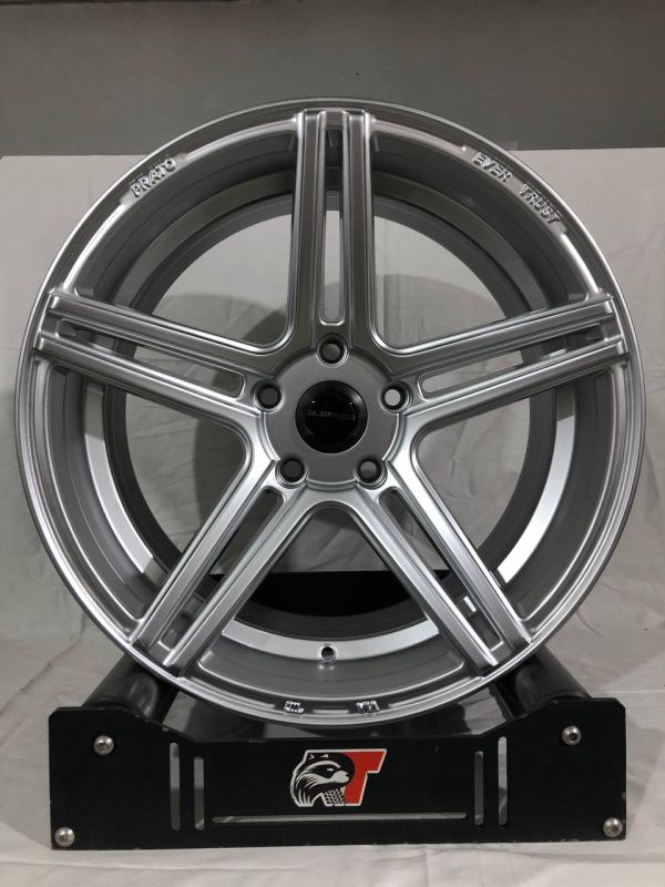 5072 DS03 R18 9J 5x120 ET25 ЦО73,1 Hyper Silver